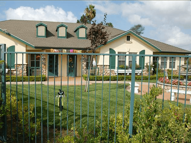 Newport Mesa Senior Living