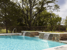 Chateau on Wildbriar Lake